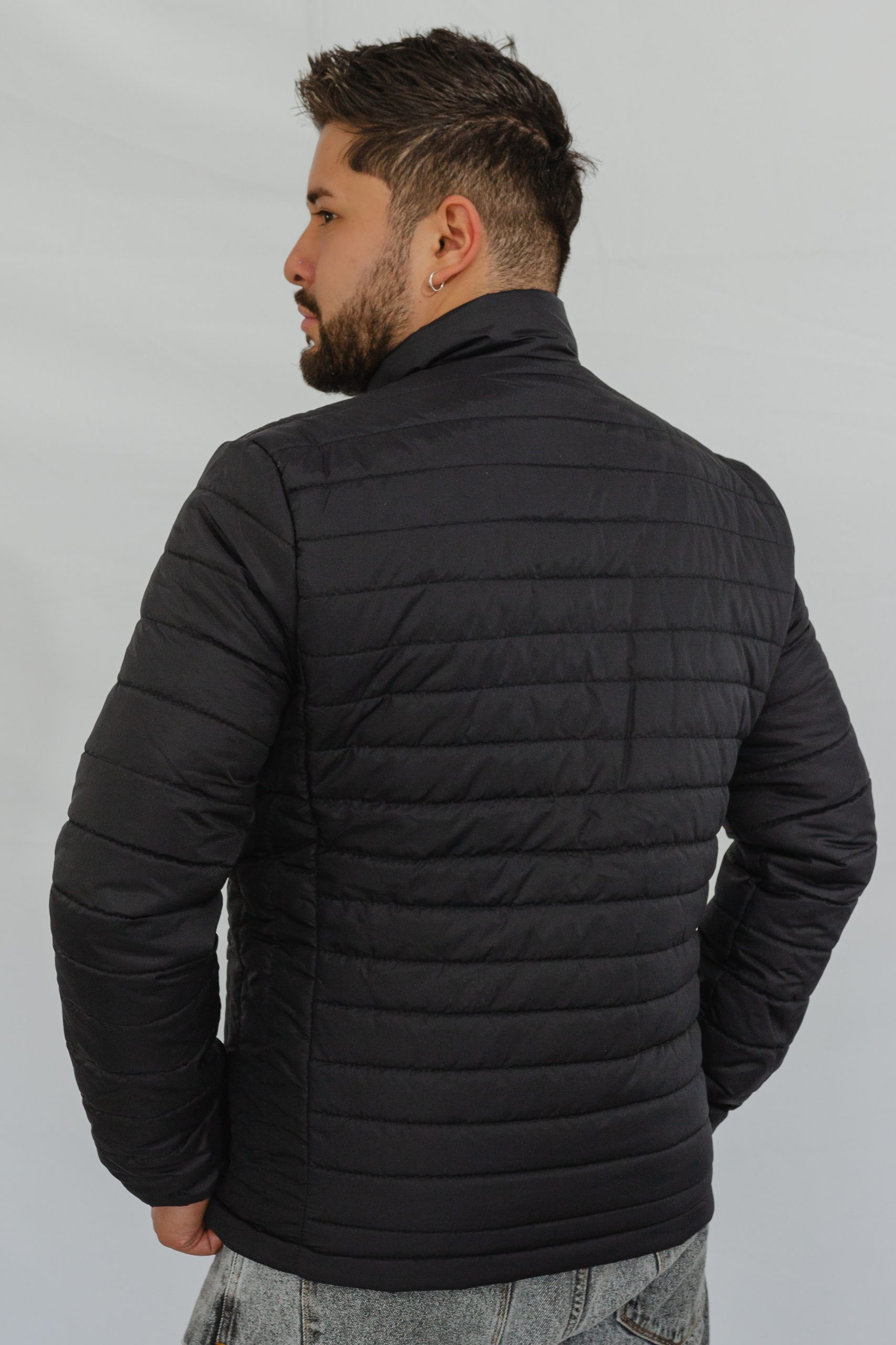 chaqueta invierno para caballero color negro - Imagen 3